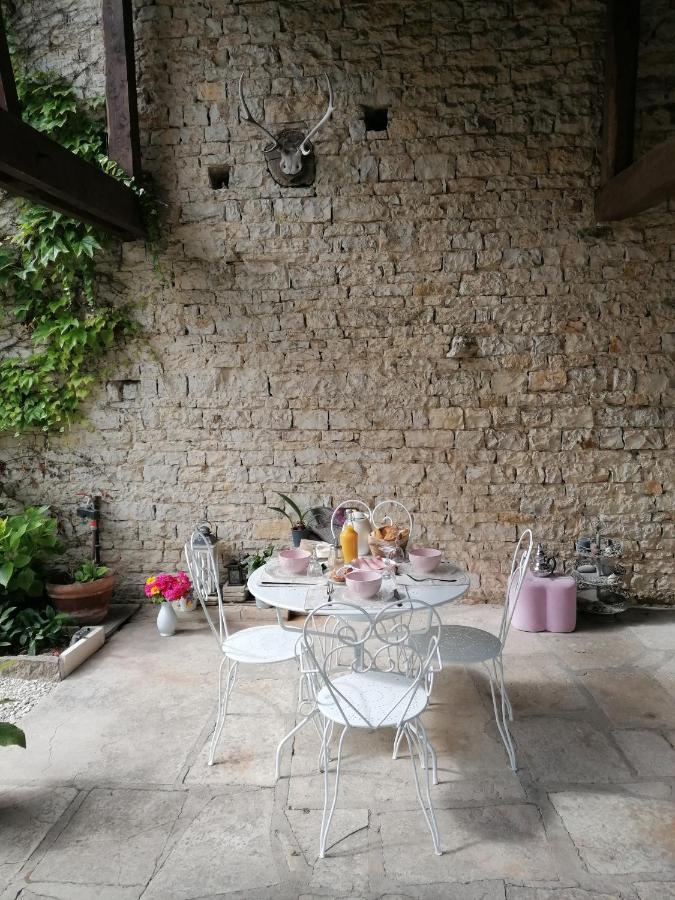 Landreville Chambre D'Hotes Esprit De Famille מראה חיצוני תמונה