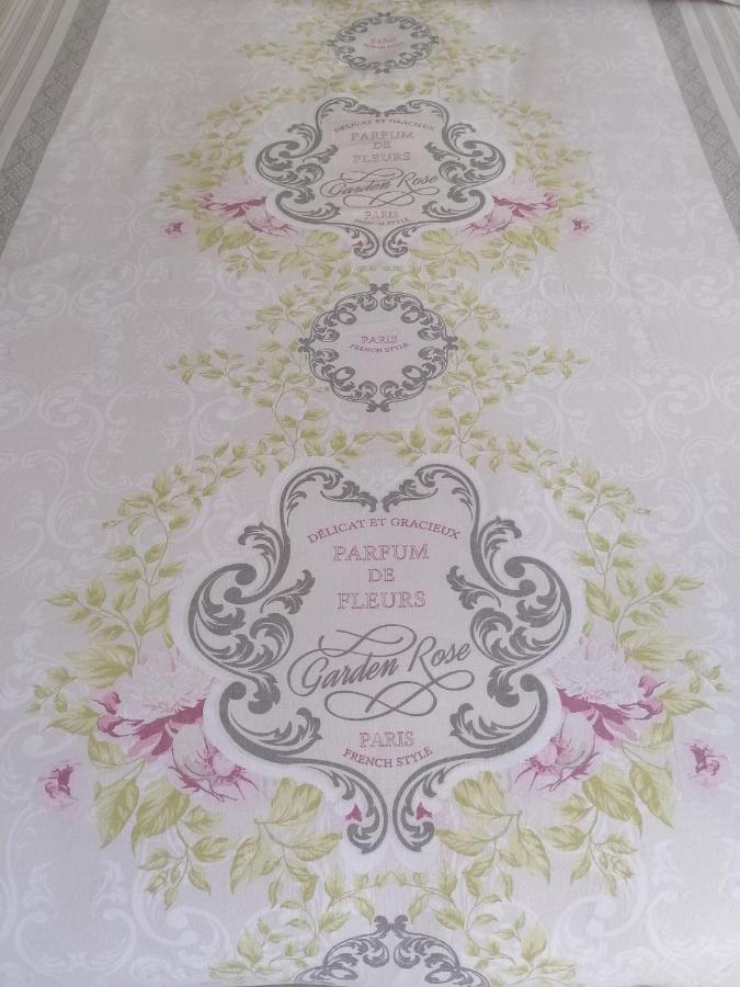 Landreville Chambre D'Hotes Esprit De Famille מראה חיצוני תמונה